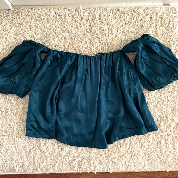 URBAN OUTFITTERS Crop Silky Turquoise - M - Picture 2 of 7